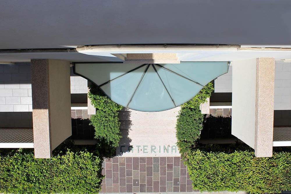 Residence Caterina Cattolica Buitenkant foto
